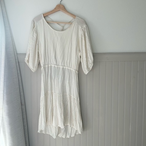 O'Neill Dresses & Skirts - O’Neill Large Alta Cream Polka Dot Mini Dress Open Back Ruffle Hem Boho